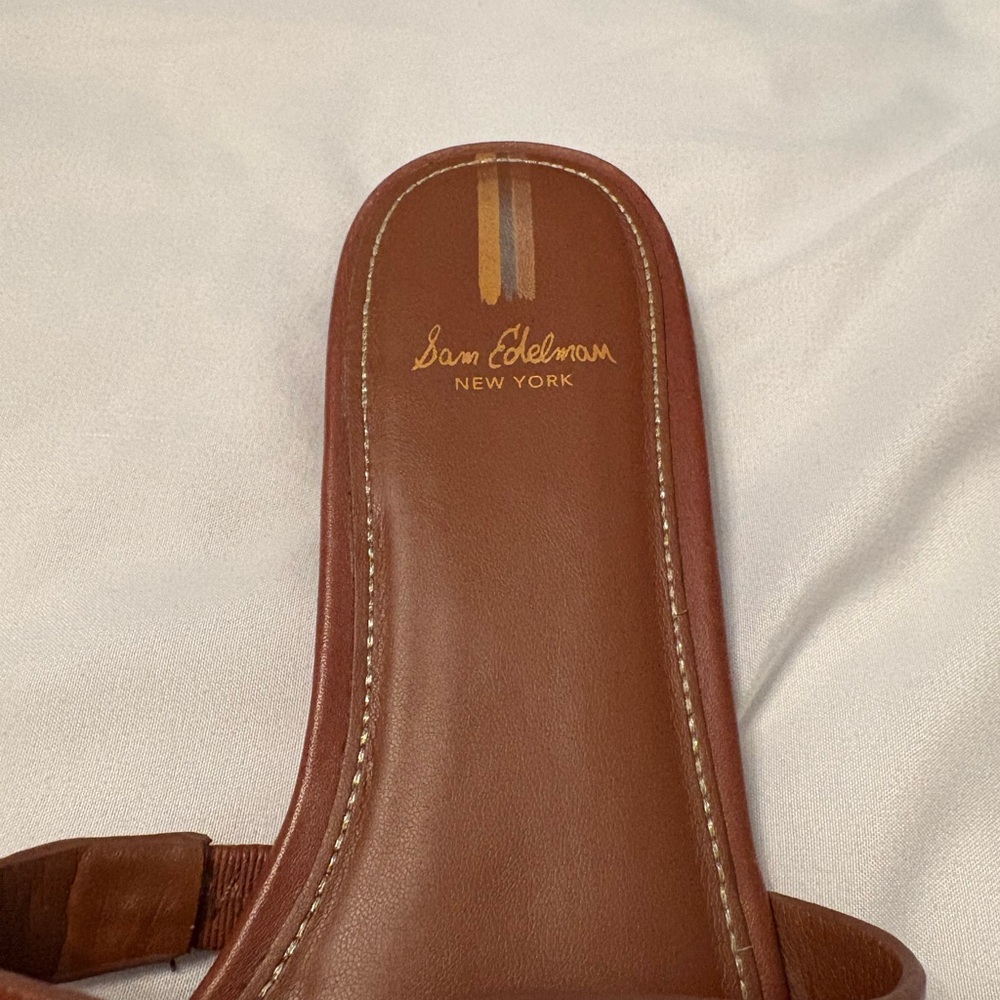 Sam Edelman Brown Leather Sandals with Gold Accent - Picture 4 of 4